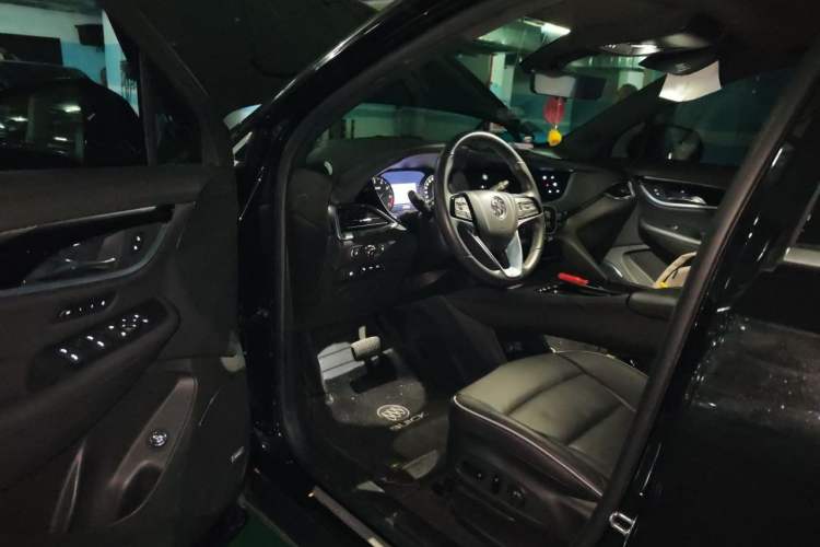 Used Buick Enclave 2022 652T 4x4 Prestige Flagship 6-Seater Driver Seat