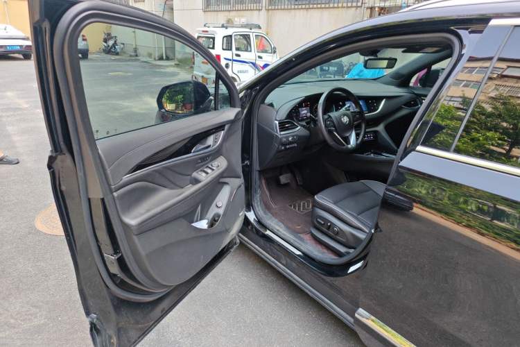 Used Buick Enclave 2022 652T 4x4 Prestige Flagship 6-Seater Driver Seat