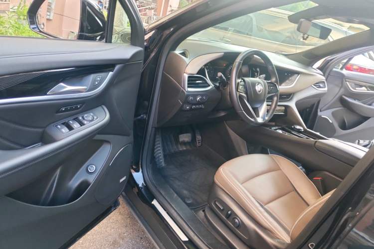 Used Buick Enclave 2022 652T 4x4 Prestige Flagship 7-Seater Driver Seat