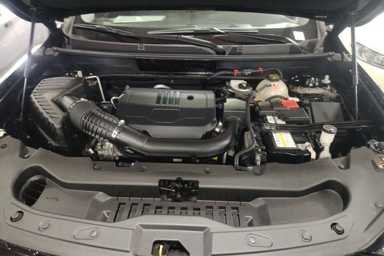 Used Buick Enclave 2022 652T Two-Wheel-Drive Prestige 7-Seater Engine Bay
