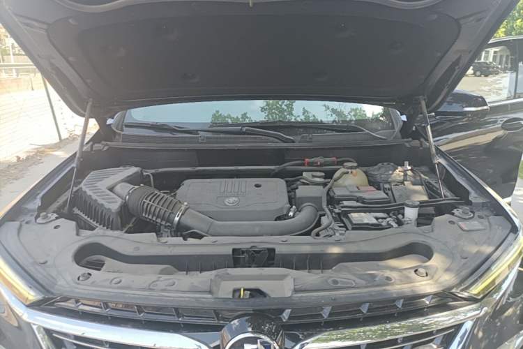 Used Buick Enclave 2022 652T Two-Wheel-Drive Prestige 7-Seater Engine Bay