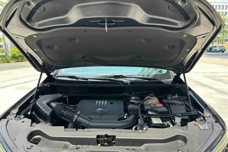 Used Buick Enclave 2022 652T Two-Wheel-Drive Prestige 7-Seater Engine Bay