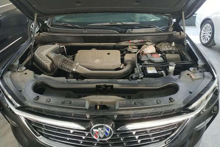 Used Buick Enclave 2022 652T 4x4 Prestige Flagship 6-Seater Engine Bay