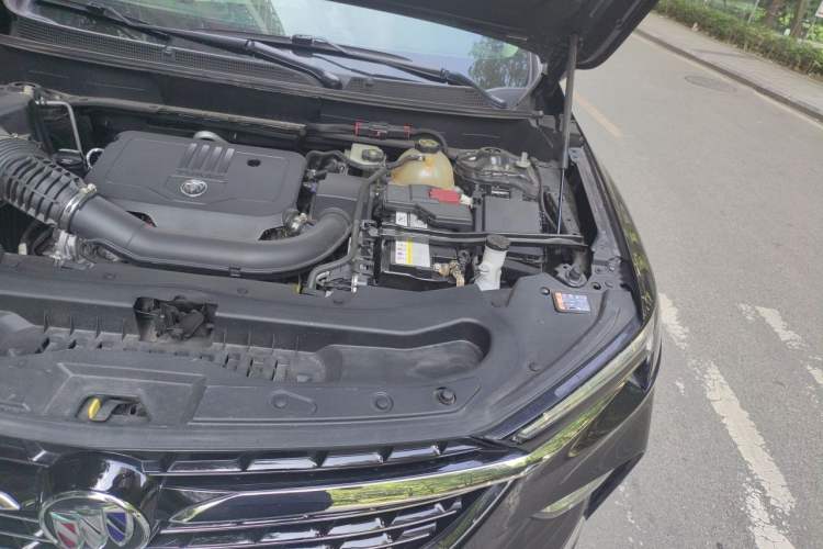Used Buick Enclave 2022 652T Two-Wheel-Drive Prestige 7-Seater Engine Bay Left