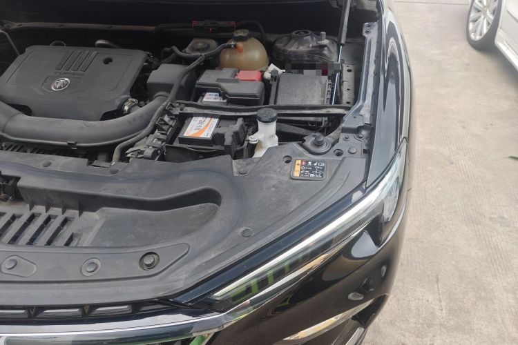 Used Buick Enclave 2022 652T Two-Wheel-Drive Prestige 7-Seater Engine Bay Left