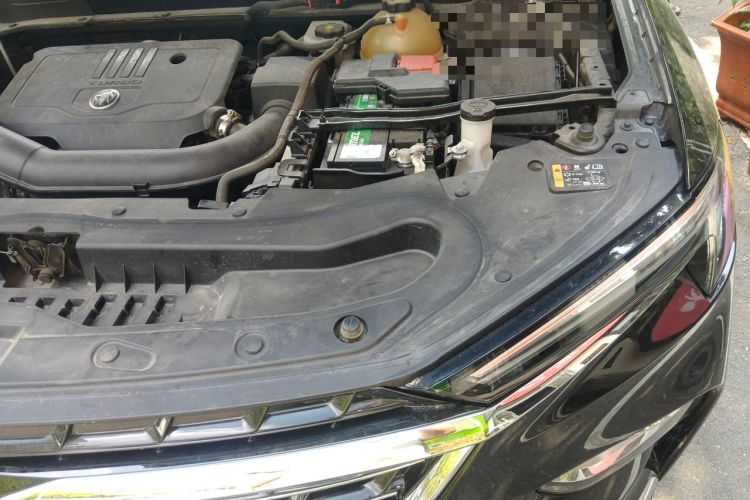 Used Buick Enclave 2022 652T Two-Wheel-Drive Prestige 7-Seater Engine Bay Left