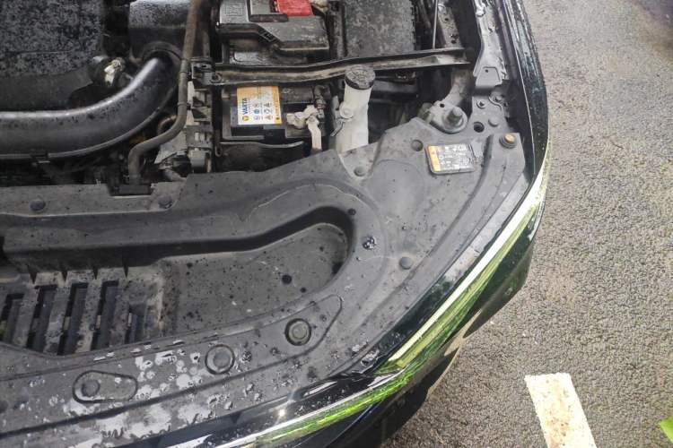 Used Buick Enclave 2022 652T Two-Wheel-Drive Prestige 7-Seater Engine Bay Left