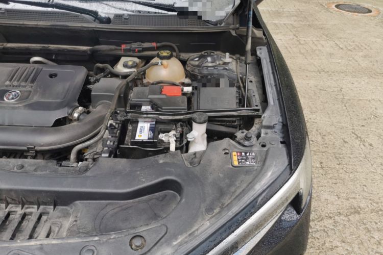 Used Buick Enclave 2022 652T Two-Wheel-Drive Prestige 7-Seater Engine Bay Left