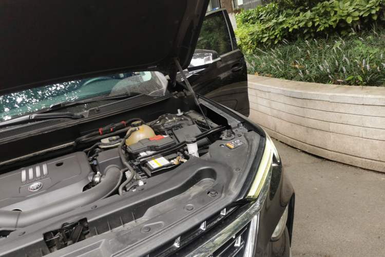 Used Buick Enclave 2022 652T Two-Wheel-Drive Prestige 7-Seater Engine Bay Left