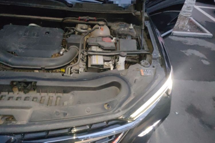 Used Buick Enclave 2022 652T Two-Wheel-Drive Prestige 7-Seater Engine Bay Left