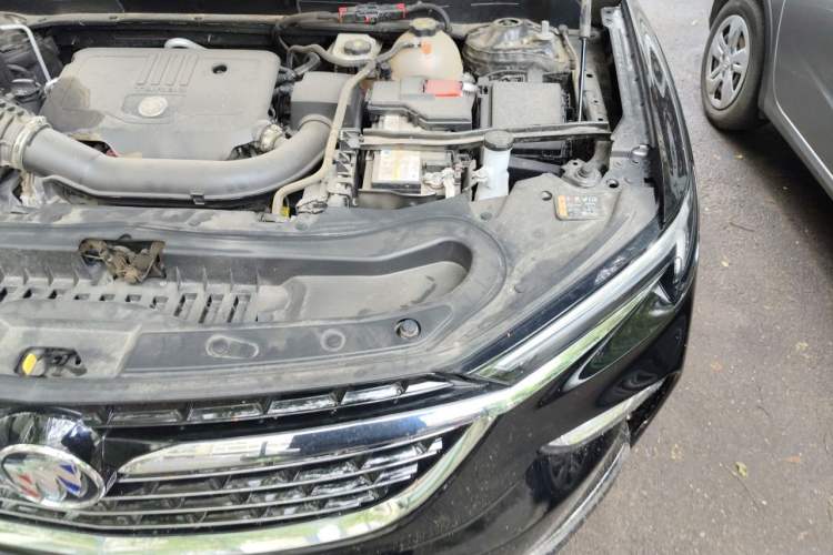 Used Buick Enclave 2022 652T Two-Wheel-Drive Prestige 7-Seater Engine Bay Left