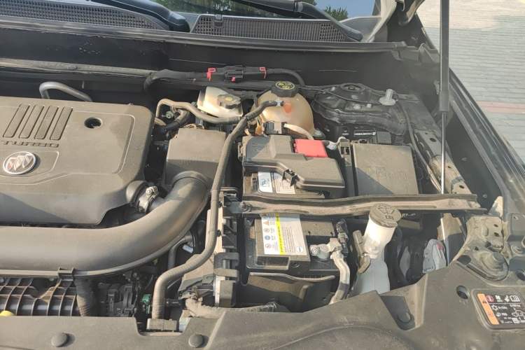 Used Buick Enclave 2022 652T Four-Wheel Drive Prestige 7-Seater Engine Bay Left