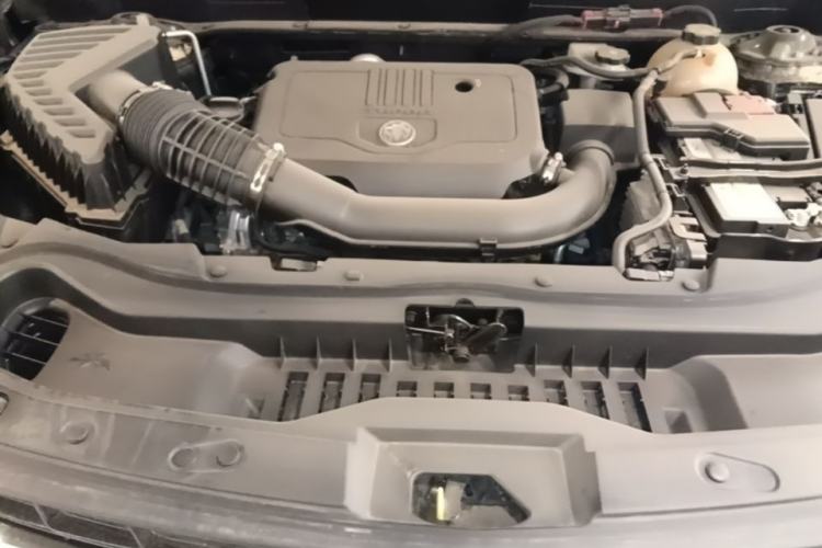 Used Buick Enclave 2022 652T 4x4 Prestige Flagship 6-Seater Engine Bay