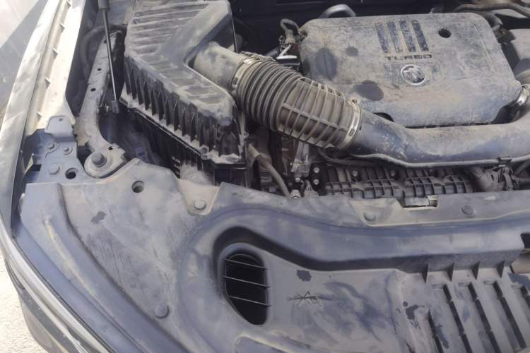Used Buick Enclave 2022 652T Two-Wheel-Drive Prestige 7-Seater Engine Bay Right
