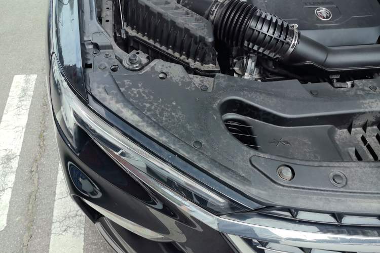 Used Buick Enclave 2022 652T Two-Wheel-Drive Prestige 7-Seater Engine Bay Right