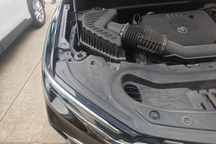 Used Buick Enclave 2022 652T Two-Wheel-Drive Prestige 7-Seater Engine Bay Right