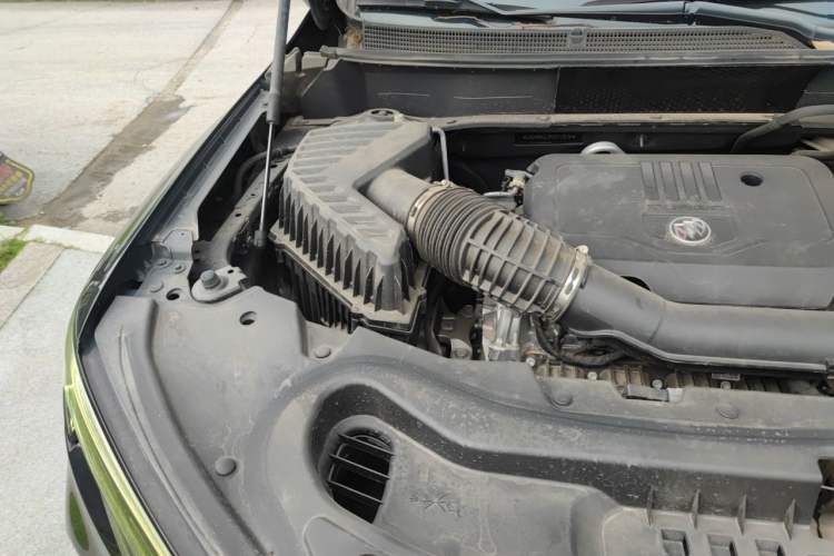 Used Buick Enclave 2022 652T Two-Wheel-Drive Prestige 7-Seater Engine Bay Right