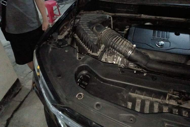 Used Buick Enclave 2022 652T Two-Wheel-Drive Prestige 7-Seater Engine Bay Right