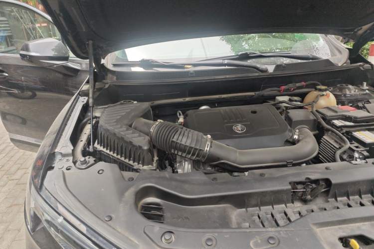 Used Buick Enclave 2022 652T Two-Wheel-Drive Prestige 7-Seater Engine Bay Right