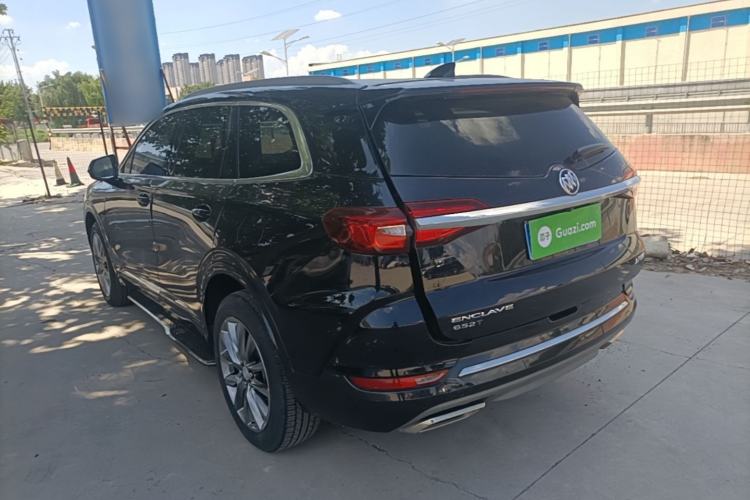 Used Buick Enclave 2022 652T Two-Wheel-Drive Prestige 7-Seater Exterior 2