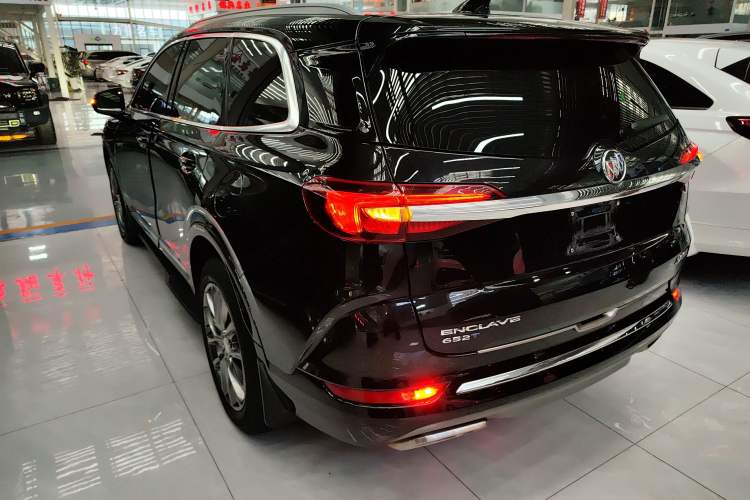 Used Buick Enclave 2022 652T Two-Wheel-Drive Prestige 7-Seater Exterior 2