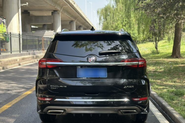 Used Buick Enclave 2022 652T Two-Wheel-Drive Prestige 7-Seater Exterior 3