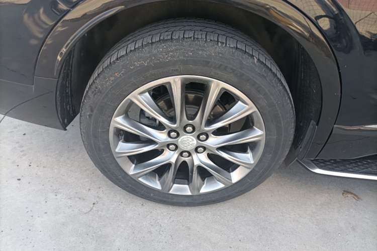 Used Buick Enclave 2022 652T Two-Wheel-Drive Prestige 7-Seater Exterior 5