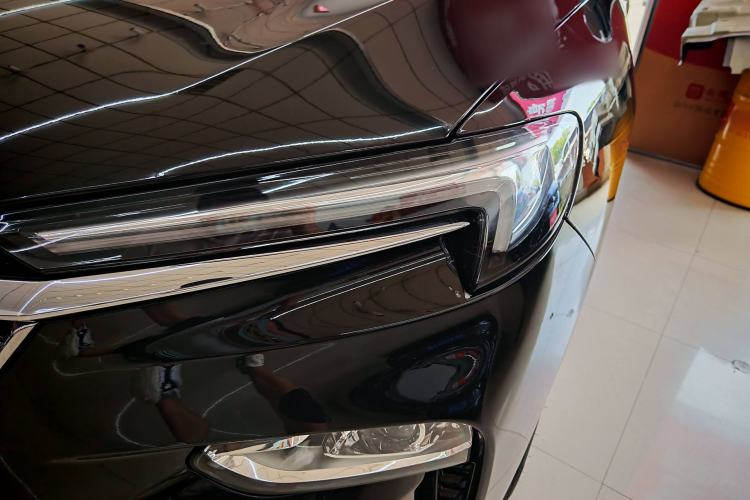 Used Buick Enclave 2022 652T Two-Wheel-Drive Prestige 7-Seater Exterior 6