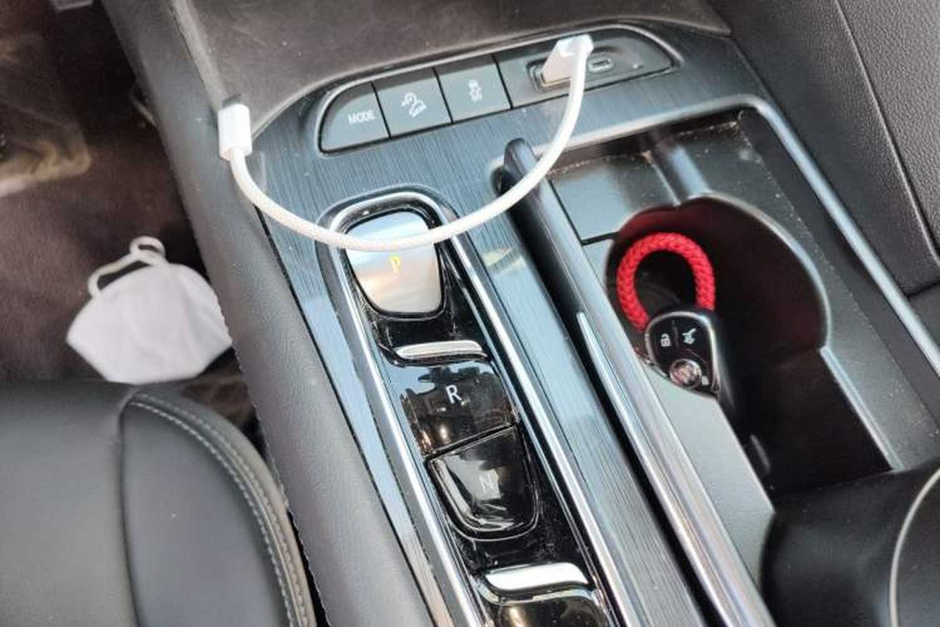 Used Buick Enclave 2022 652T Two-Wheel-Drive Prestige 7-Seater Gear Lever