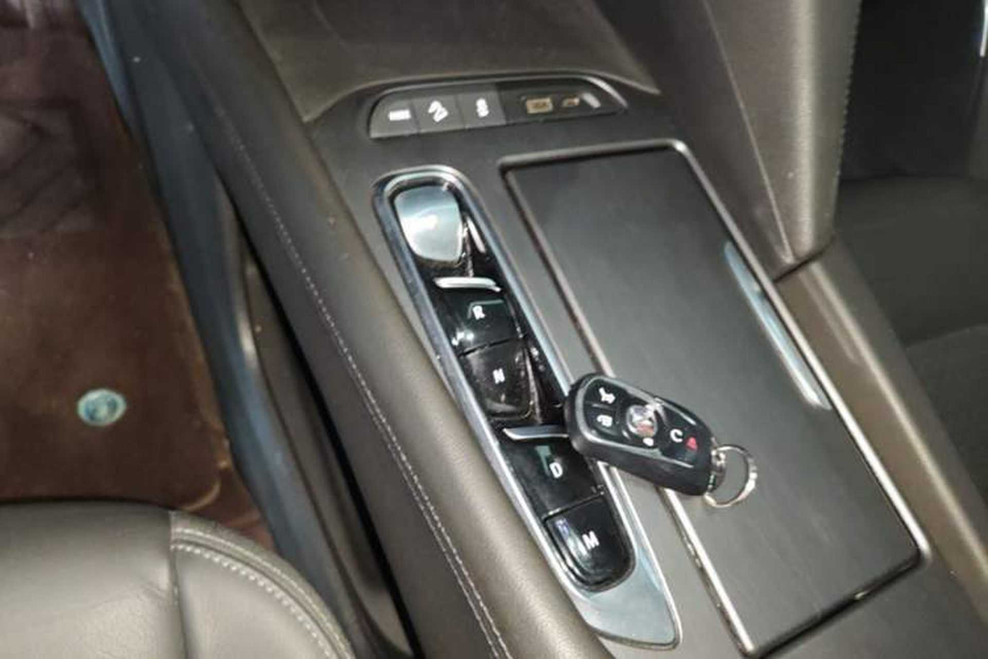 Used Buick Enclave 2022 652T Four-Wheel Drive Prestige 7-Seater Gear Lever