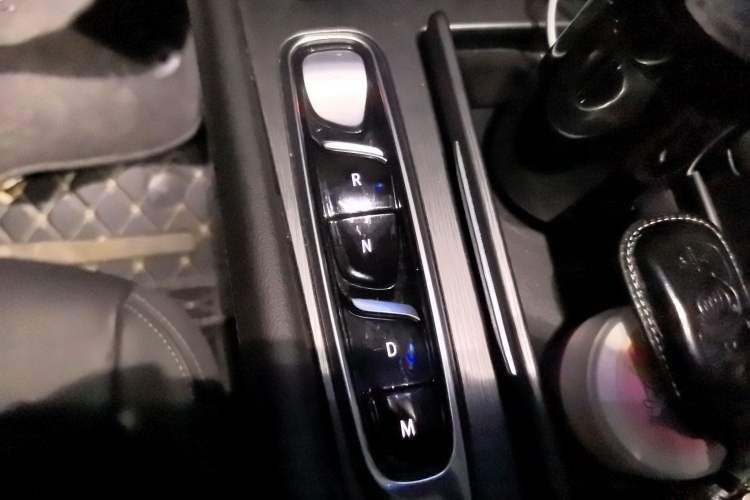 Used Buick Enclave 2022 652T Four-Wheel Drive Prestige 7-Seater Gear Lever