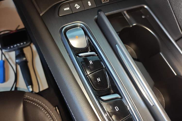 Used Buick Enclave 2022 652T Four-Wheel Drive Prestige 7-Seater Gear Lever
