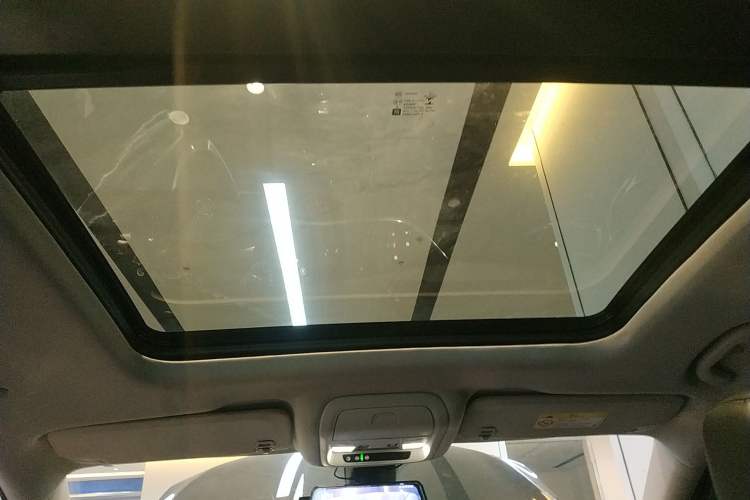 Used Buick Enclave 2022 652T Four-Wheel Drive Prestige 7-Seater Headliner