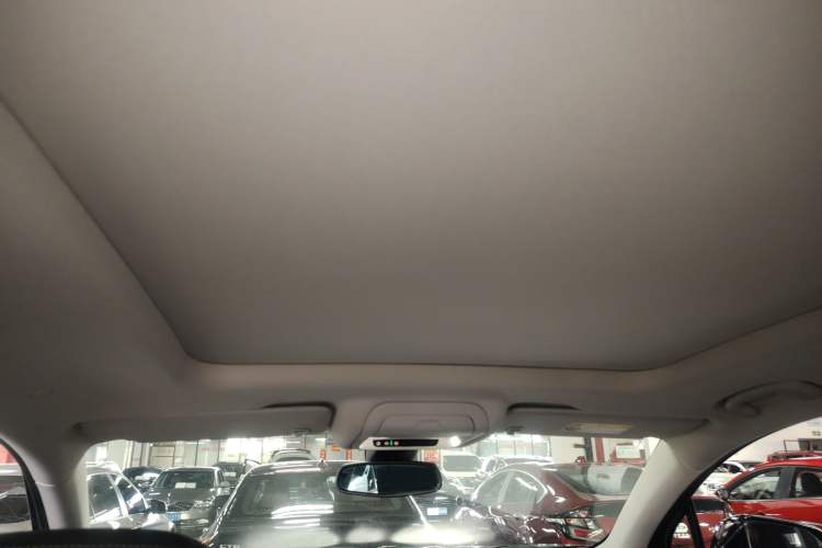 Used Buick Enclave 2022 652T Two-Wheel-Drive Prestige 7-Seater Headliner