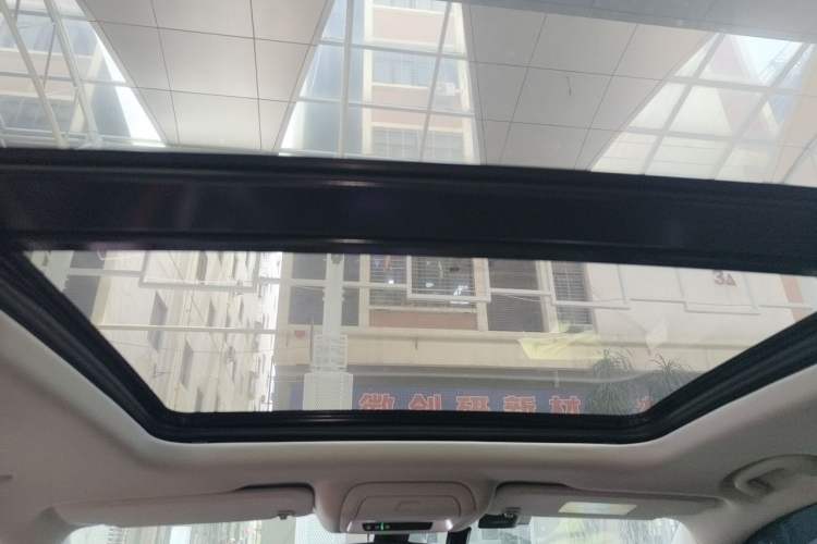Used Buick Enclave 2022 652T Two-Wheel-Drive Prestige 7-Seater Headliner