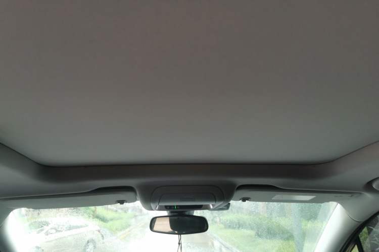 Used Buick Enclave 2022 652T Two-Wheel-Drive Prestige 7-Seater Headliner
