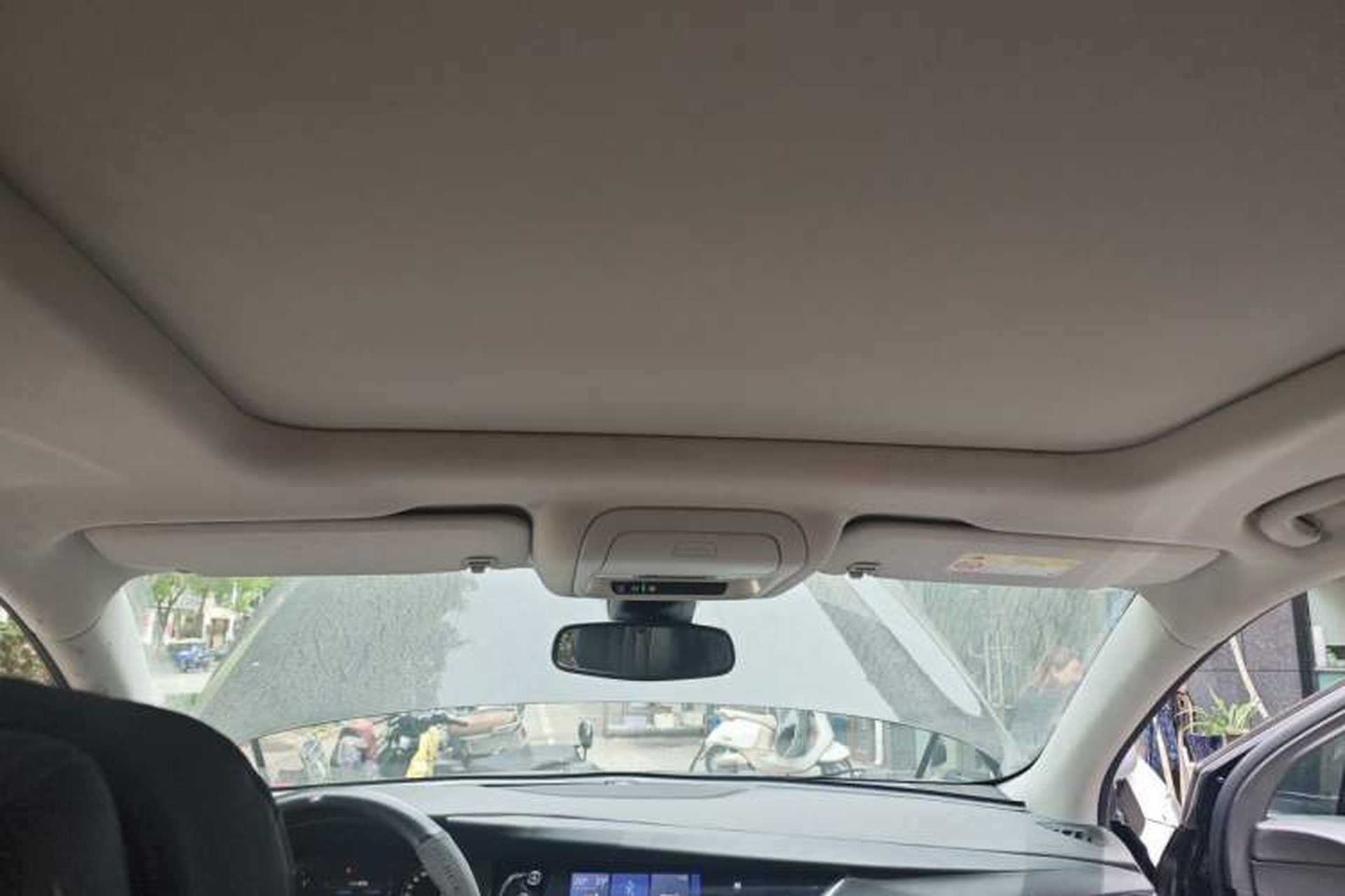 Used Buick Enclave 2022 652T Two-Wheel-Drive Prestige 7-Seater Headliner