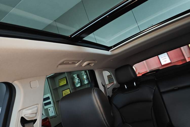 Used Buick Enclave 2022 652T Four-Wheel Drive Prestige 7-Seater Headliner