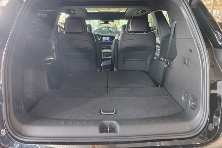 Used Buick Enclave 2022 652T 4x4 Prestige Flagship 6-Seater Interior 12