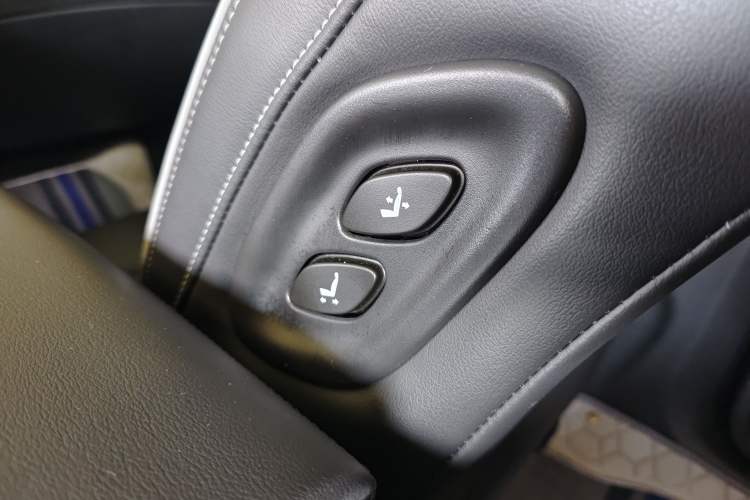 Used Buick Enclave 2022 652T 4x4 Prestige Flagship 6-Seater Interior 13