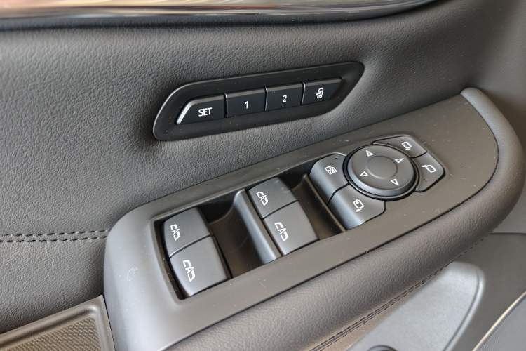 Used Buick Enclave 2022 652T 4x4 Prestige Flagship 6-Seater Interior 2