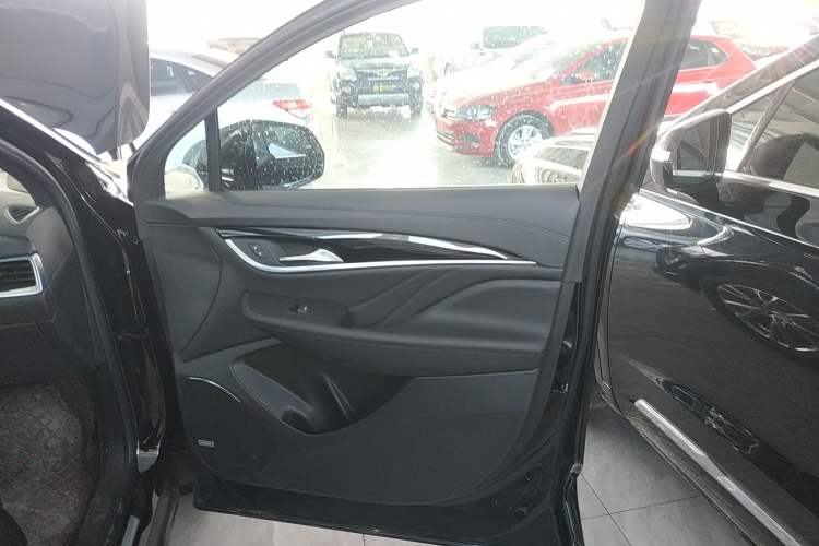 Used Buick Enclave 2022 652T 4x4 Prestige Flagship 6-Seater Interior 5