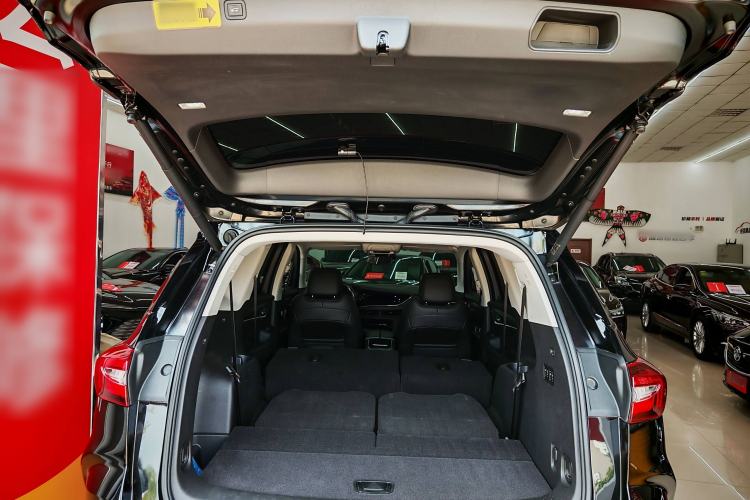 Used Buick Enclave 2022 652T Two-Wheel-Drive Prestige 7-Seater Interior 7