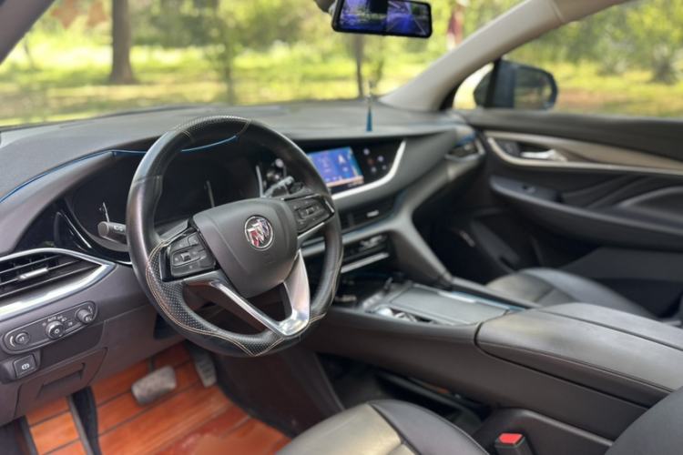 Used Buick Enclave 2022 652T Two-Wheel-Drive Prestige 7-Seater Interior 8