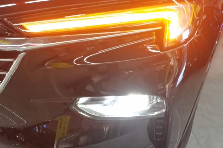 Used Buick Enclave 2022 652T Four-Wheel Drive Prestige 7-Seater Left Front Headlight