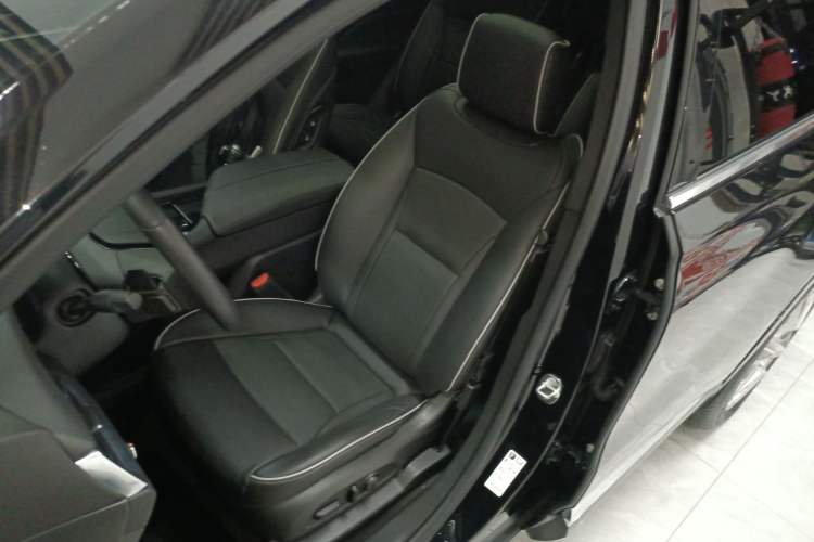 Used Buick Enclave 2022 652T 4x4 Prestige Flagship 6-Seater Left Front Seat