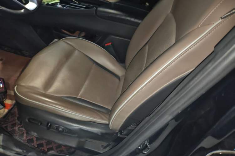 Used Buick Enclave 2022 652T 4x4 Prestige Flagship 7-Seater Left Front Seat