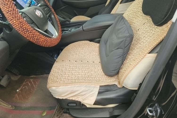 Used Buick Enclave 2022 652T Two-Wheel-Drive Prestige 7-Seater Left Front Seat