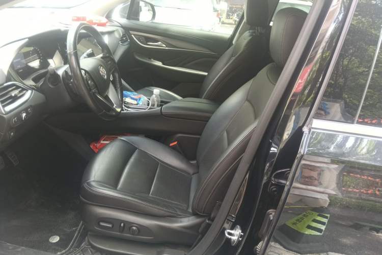Used Buick Enclave 2022 652T Two-Wheel-Drive Prestige 7-Seater Left Front Seat