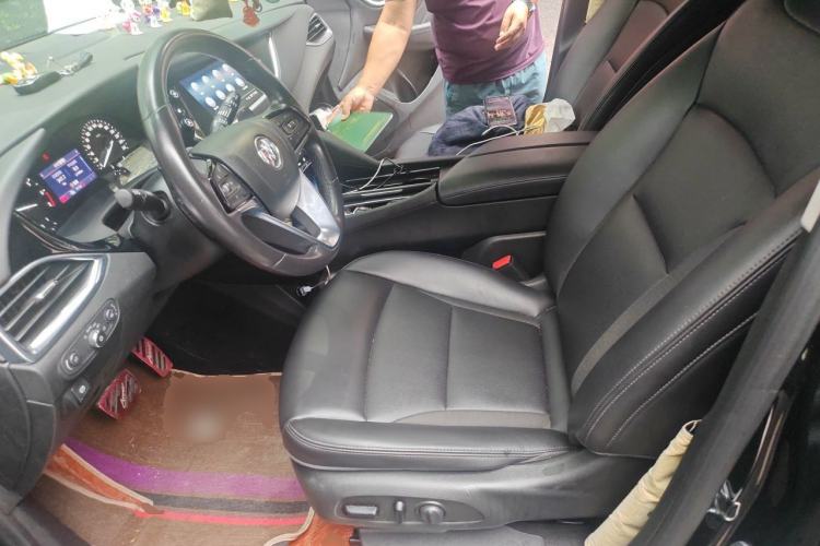 Used Buick Enclave 2022 652T Two-Wheel-Drive Prestige 7-Seater Left Front Seat